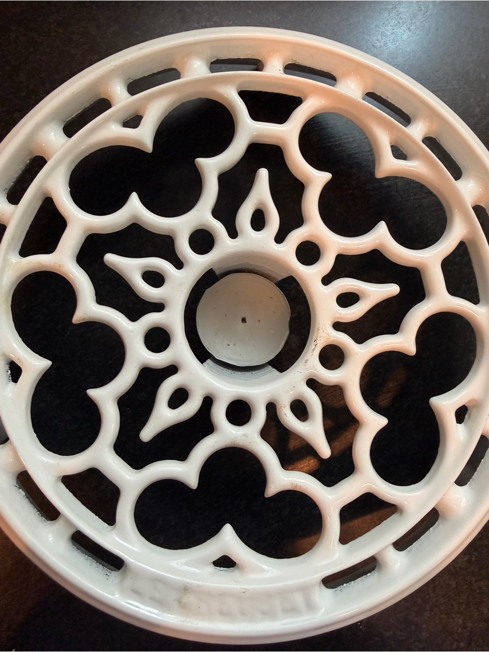 Le Creuset White Cast Iron Trivet with Decorative Cutout Design - Picture 3 of 4
